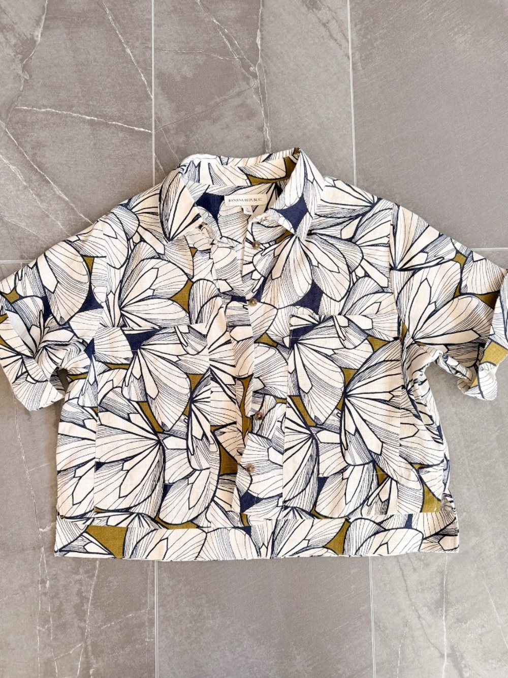 Banana Republic 100% Linen Botanical Floral Button Up Shirt